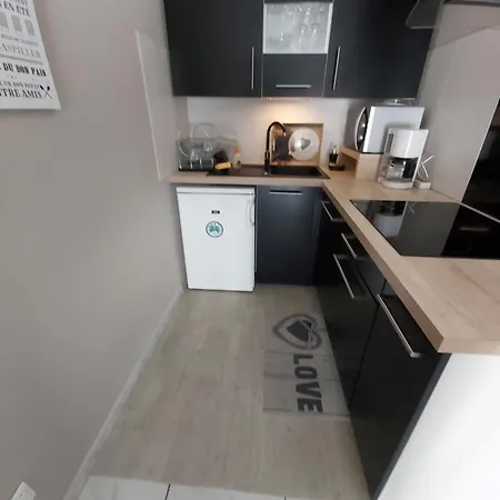 :) Grand Lumineux A Et Parking