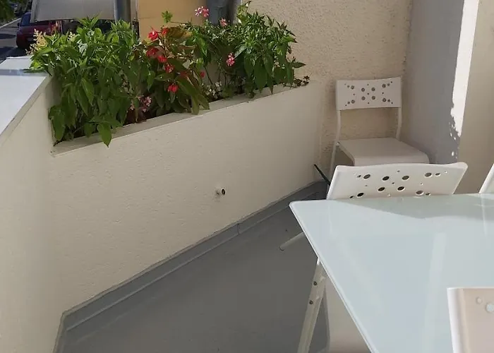 :) Grand Lumineux A Et Parking *